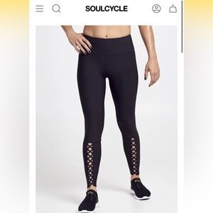 NWOT Soulcycle All Tied Up size small legging